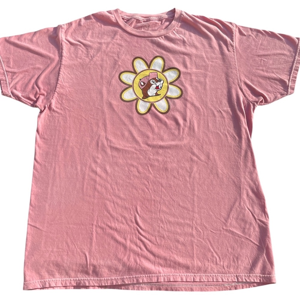 Buc-ee’s Unisex Flower Hippie Bus Follow Me to Buc-ee’s Graphic Pink T Shirt XL